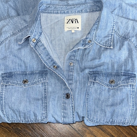 Zara Denim Light Whitewashed Dull Fade Soft Denim Snap Elastic Waist Shirt Dress - Picture 10 of 11